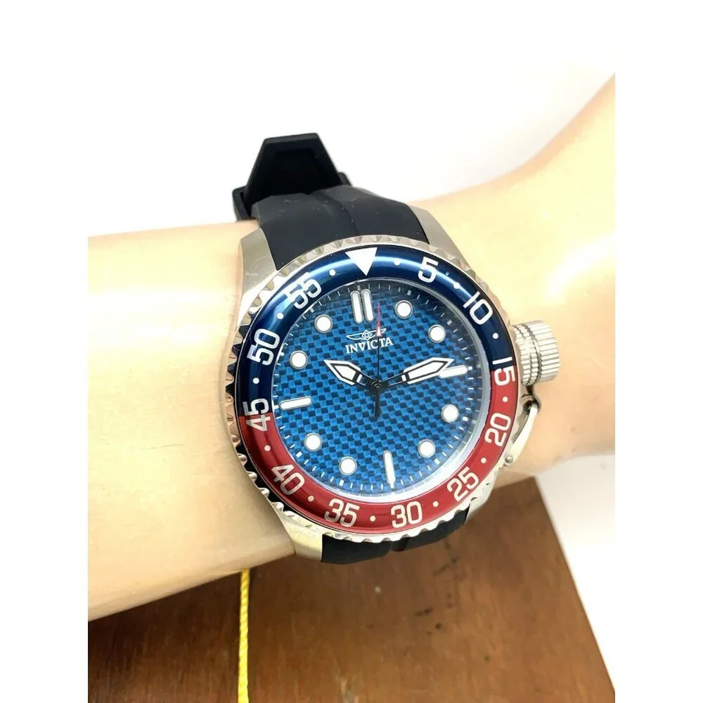 Invicta Mens Watch 35658 Pro Diver Quartz Blue Dial Pepsi Bezel Rubber Band 50mm